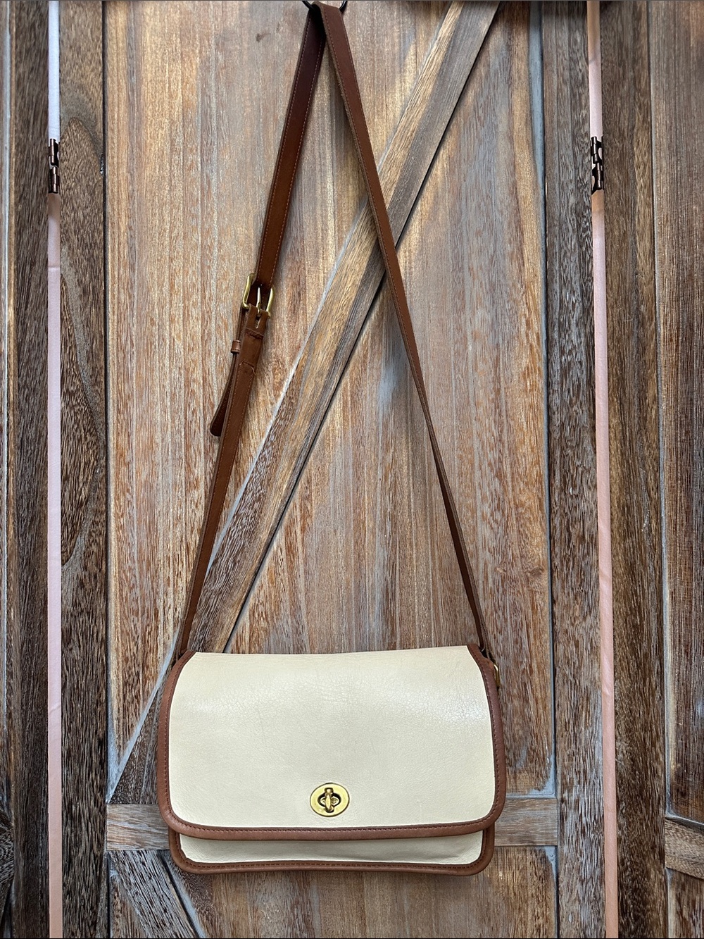Coach Vintage Spectator City Equestrian Crossbody Shoulder Bag